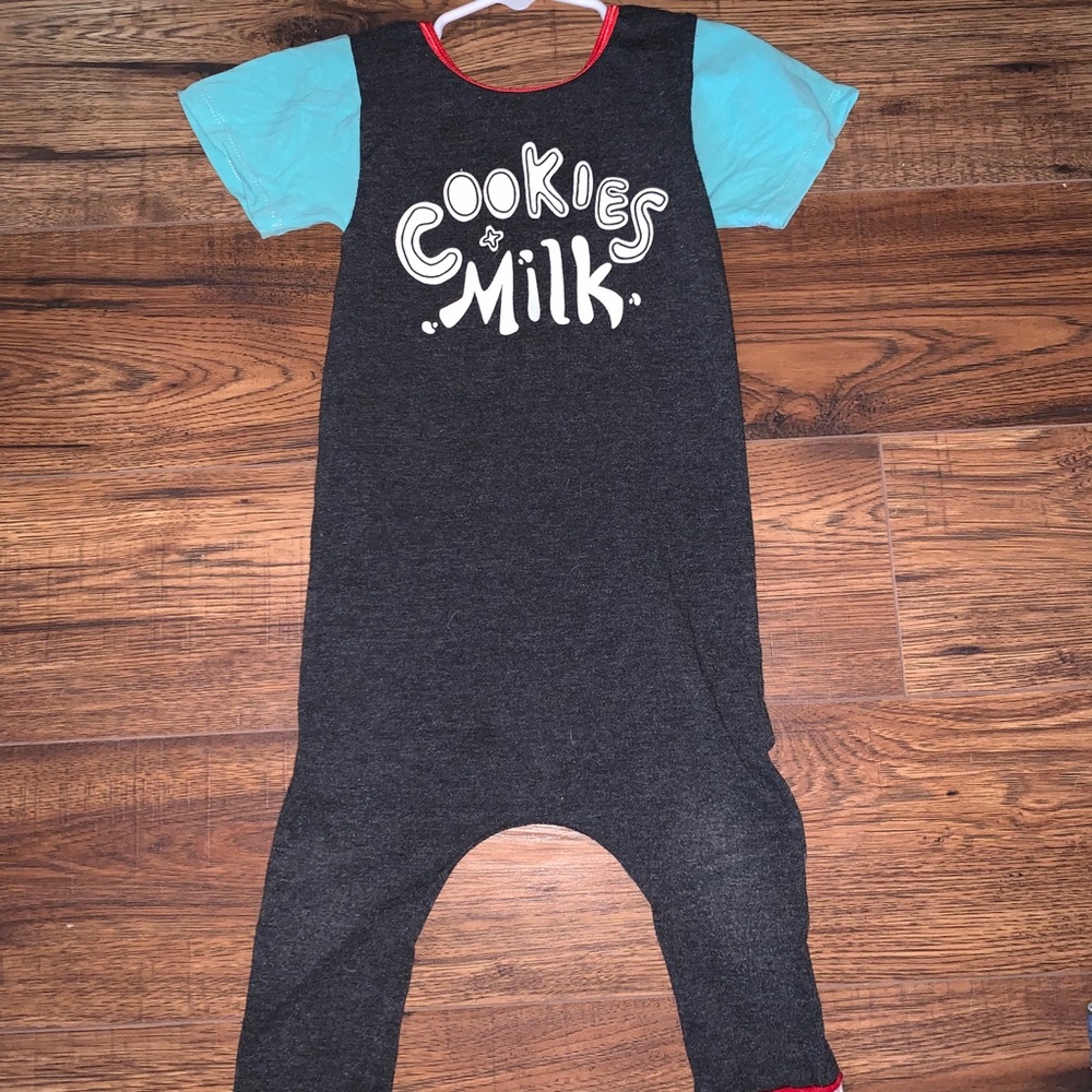 Henry and Claire 2T romper